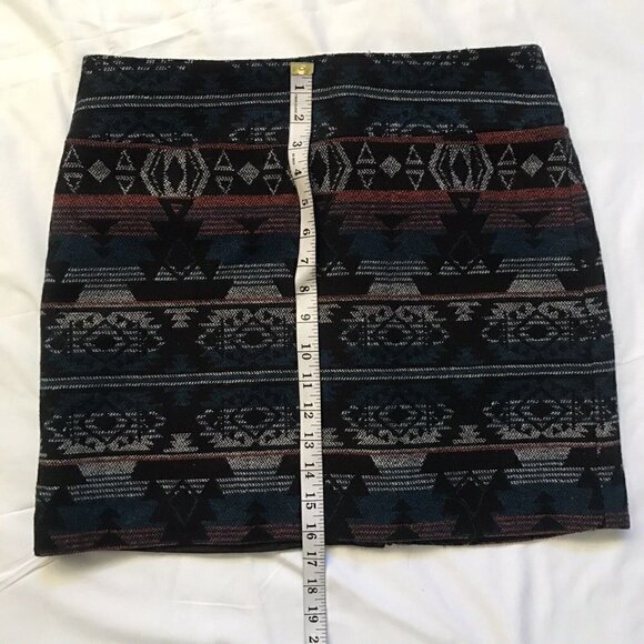 Kenar Mini Skirt Size 6 Boho Aztec Print Fall Western Style - Picture 9 of 9